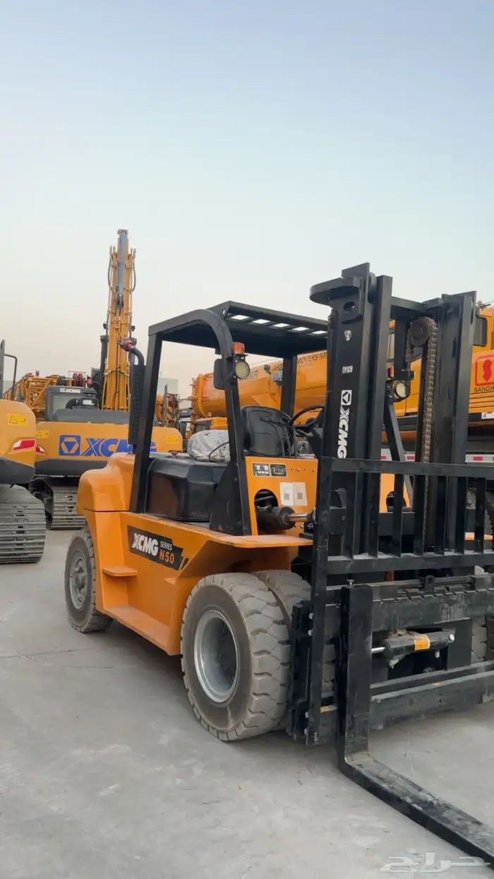 رافعه شوكيه تاجير رافعات شوكيه 3طن 4طن 5طن 7طن 10طن بأقل سع 4