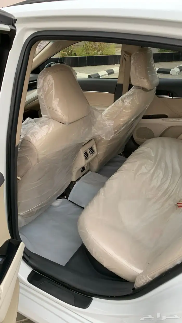 كامري قراندي هايبرد V4 فل كامل قمة النظافة 51