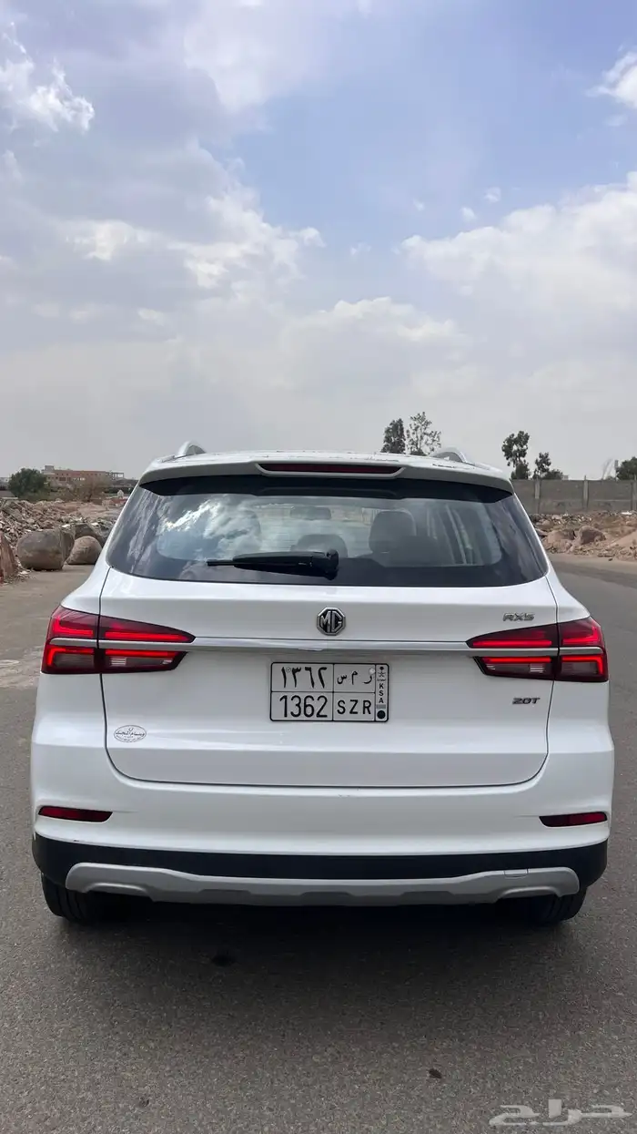 ام جي RX5 موديل 2023 شبه الجديد 7