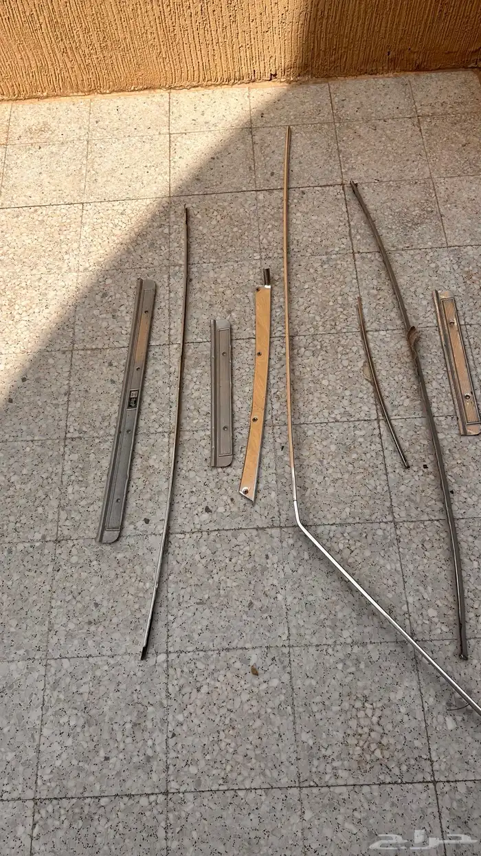 قطع كابرس مديل 80-90 متنوعه 44