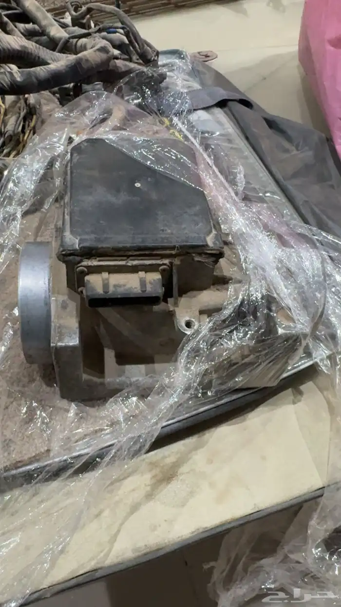 للبيع اغراض مكينة زد 280تيربو 5