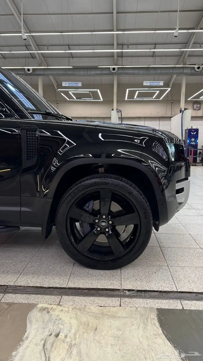 ديفندر HSE اسود 2023 الفردان v6 15