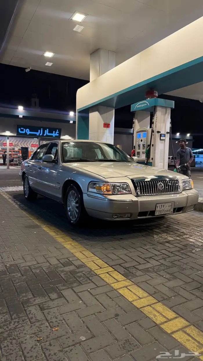 فورد ماركيز 2009 المالك الاول عداد 260 الف 19