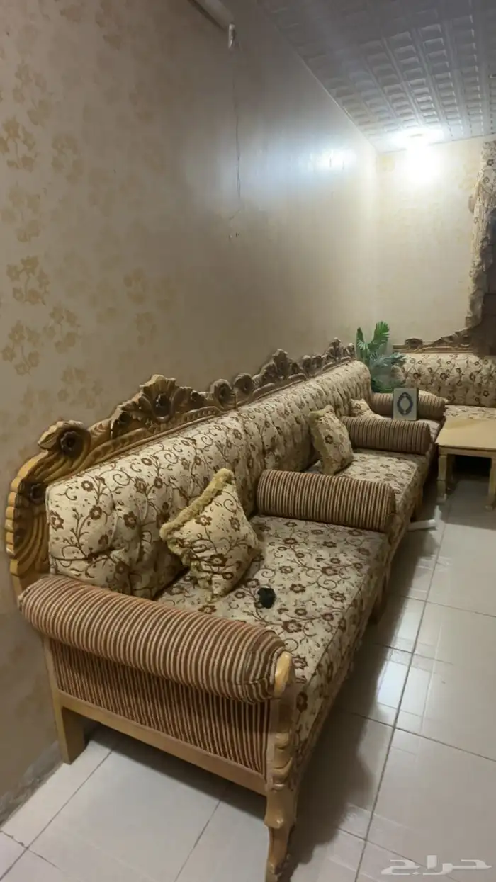 غرفه نوم وكنب 6