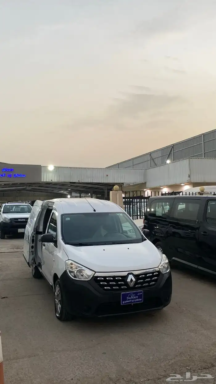 رينو دوكر بضاعة 2022 0