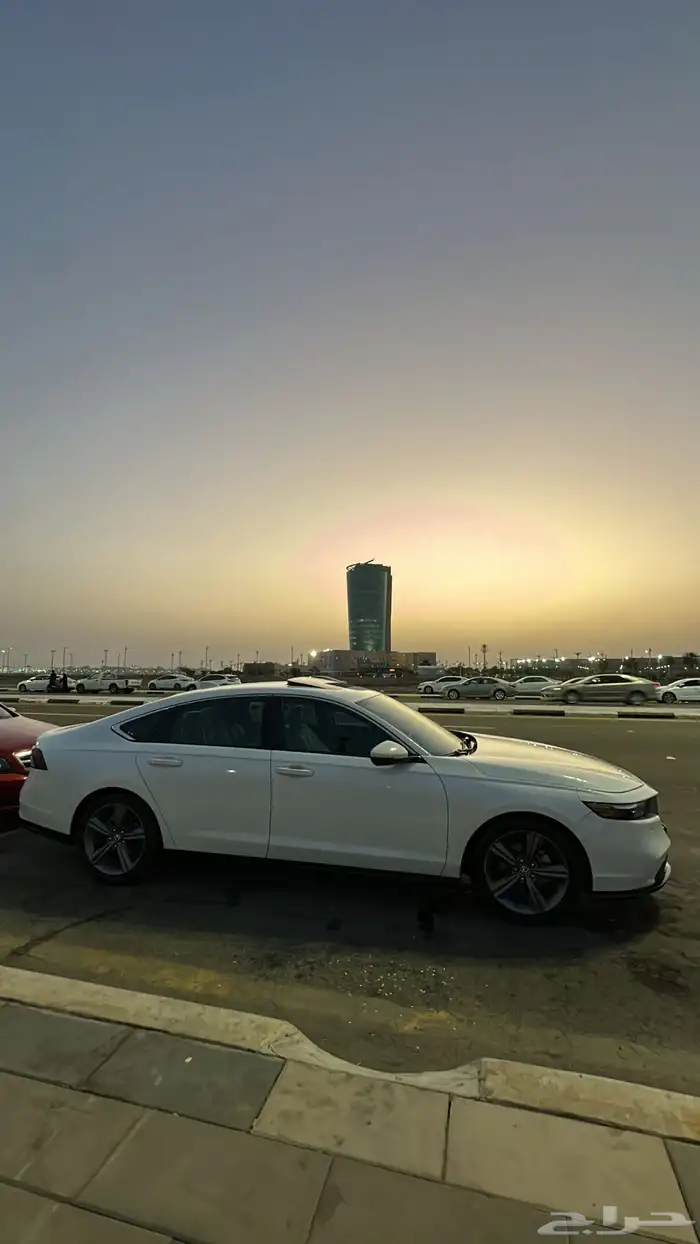 هوندا اكورد 2023 فل كامل بنزين 1
