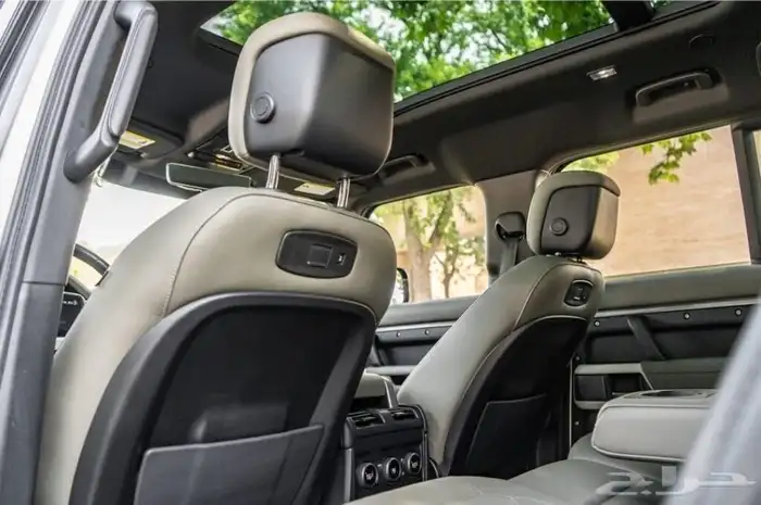لاند روفر ديفندر Land Rover Defende XS Edition موديل 2022 26