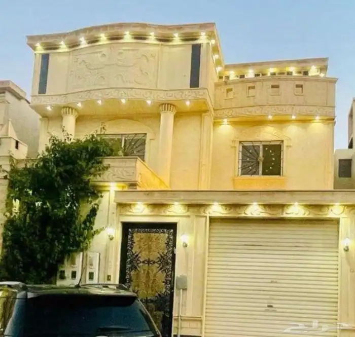لاتفوتك الفرصه للبيع فله درج داخلي شقتين طويق 0