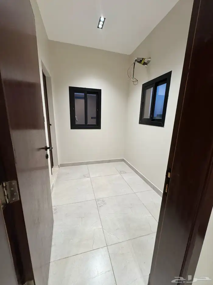 للبيع فيلا تصميم مودرن جدة حي الصواري 25