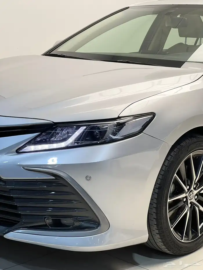 تويوتا   كامري   2022   GLE   هايبرد 5
