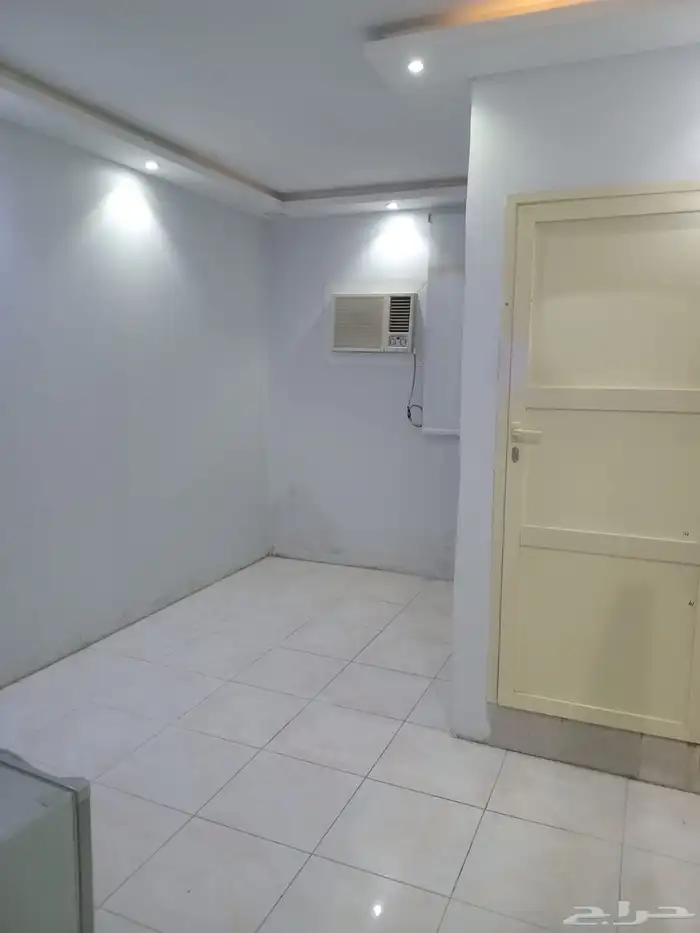 غرف عزاب للايجار 1