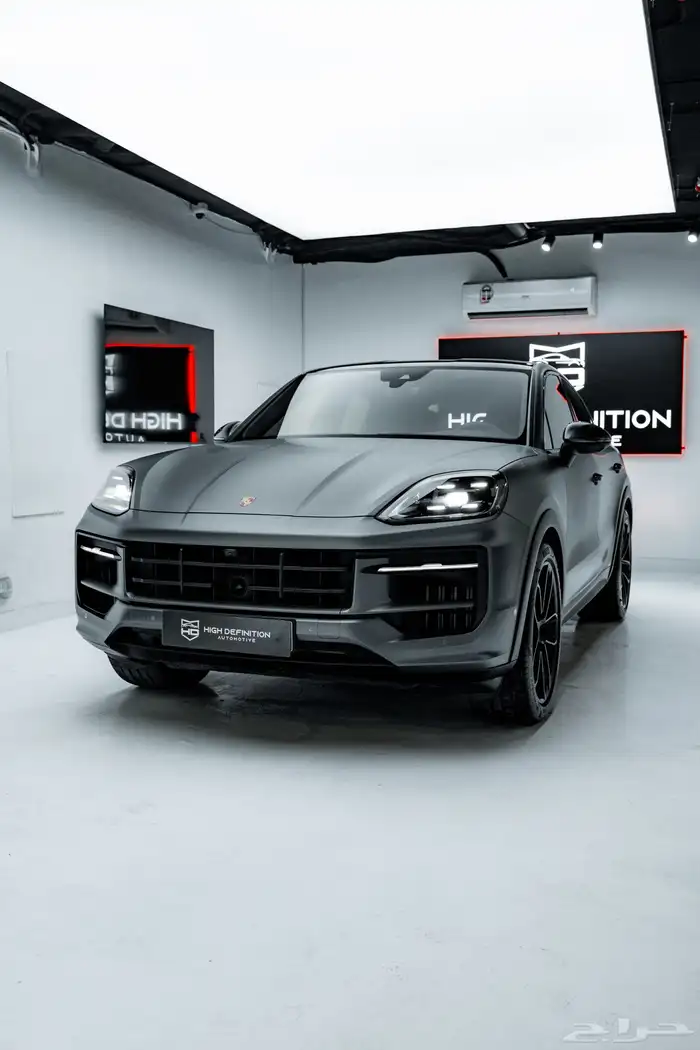 Porsche Cayenne S Coupe 2024 4