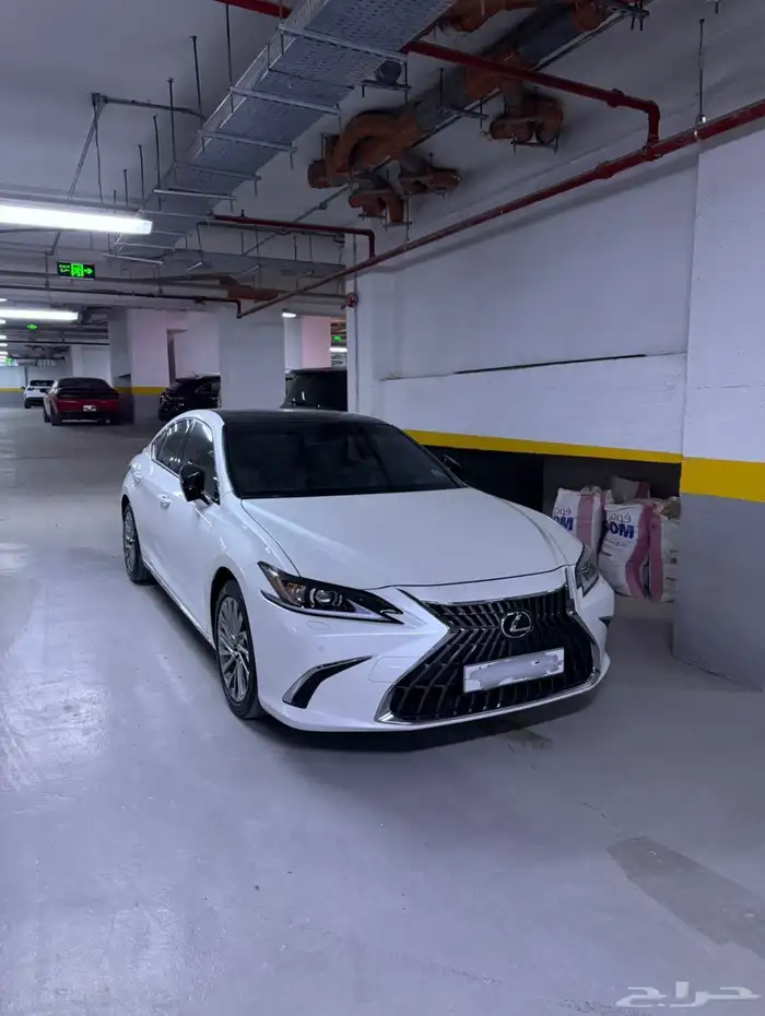 لكزس Es350 2025 للبيع 0