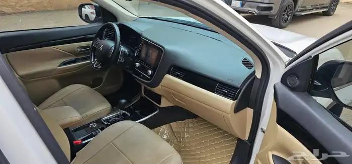 ميتسوبيشي اوتلاندر موديل 2022 للبيع 11