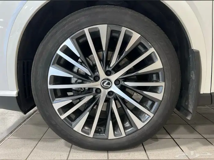 لكزس 2024 RX 350 داخليه جملي بسسعر مميز 6
