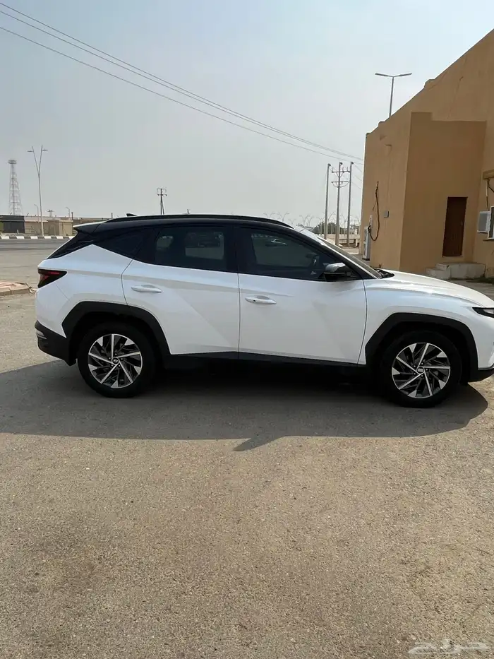 نوع السيارة  هواندي توسان 2023 5