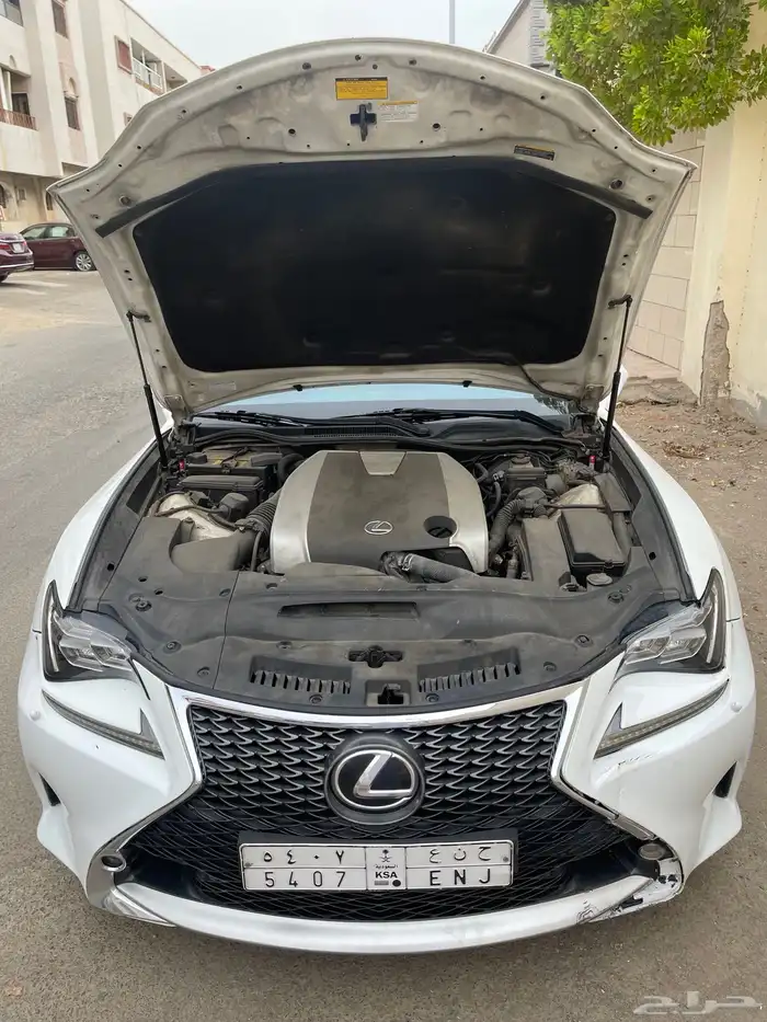 لكزس RC350 F 3