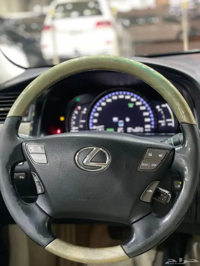 لكزس 2010 هايبرد LS 600 HL 12