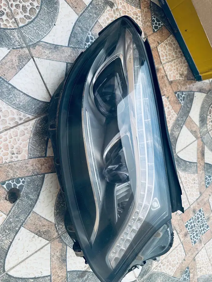 قطع غيار مرسيدس s500 موديل 2014 8