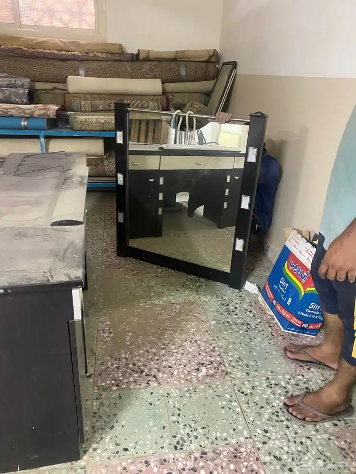 تسريح مع كراسي حقها 8