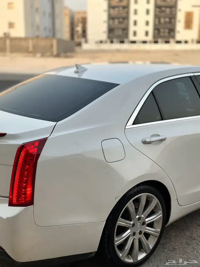 كاديلاك ATS 2015 13