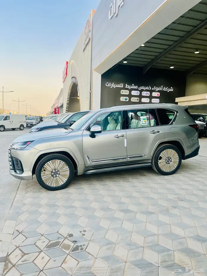لكزس LX600 BB 2025 وارد سعودي 5