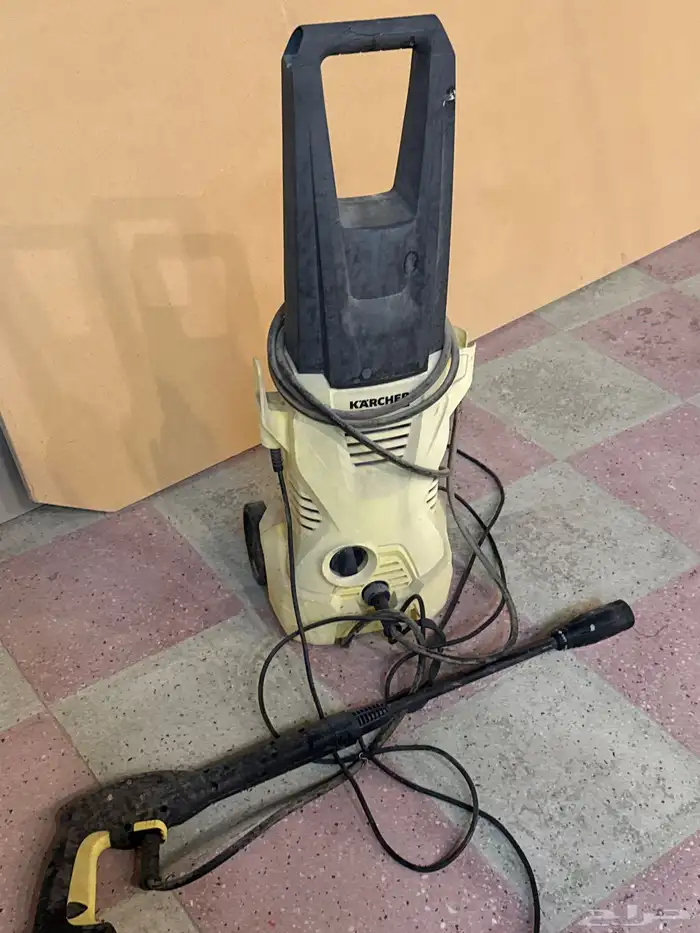 للبيع جميعها غسالة   جهاز رشاش ماء   طاولات 1
