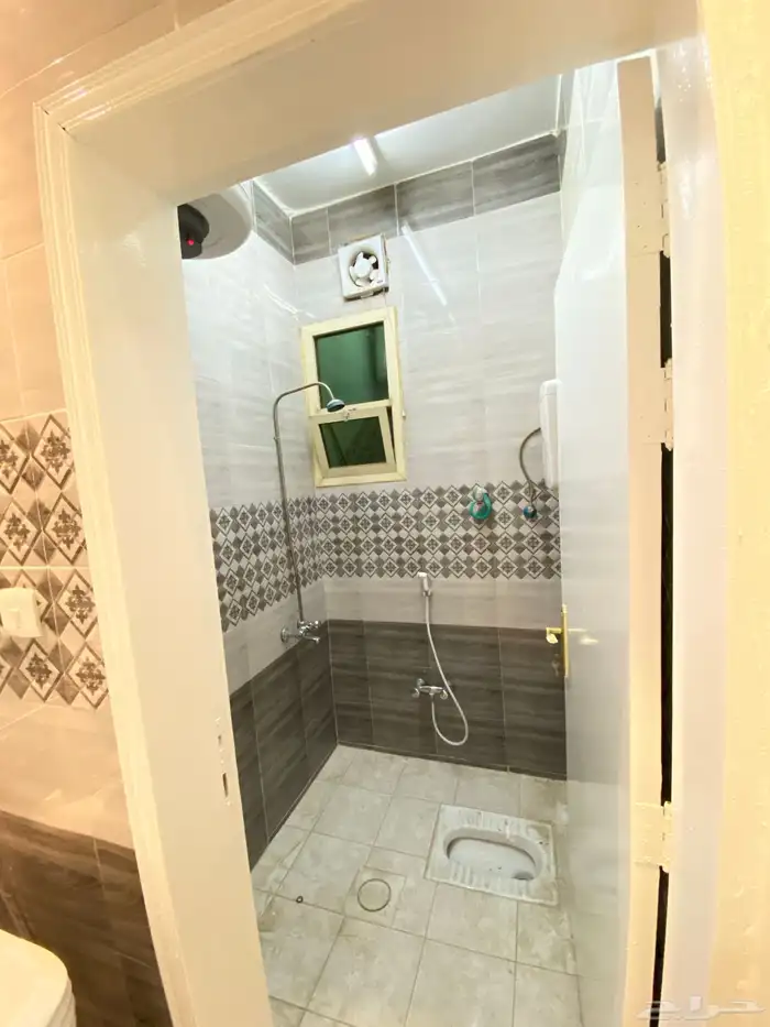 غرفه للايجار 12