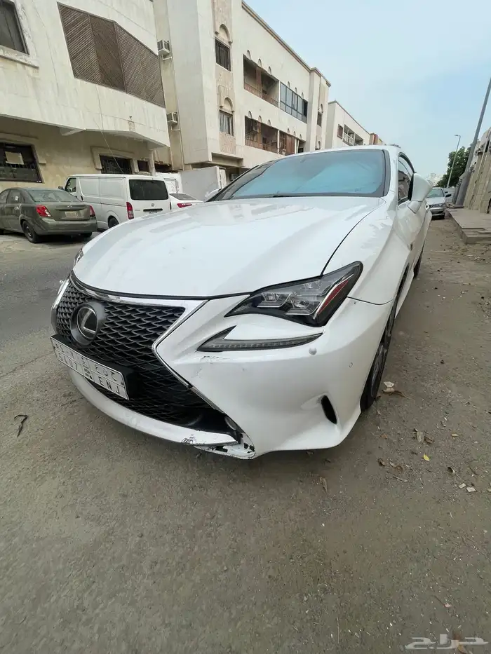 لكزس RC350 F 19