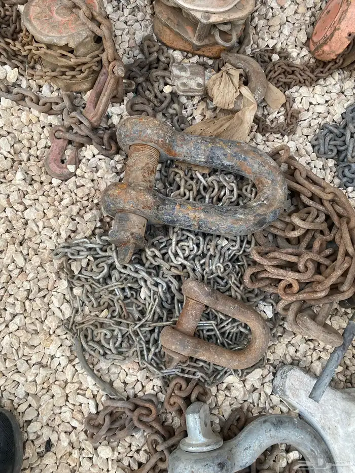 جنازير أنوع واحجام شيالات كل مايخص التحميل للكرينات والدي 7