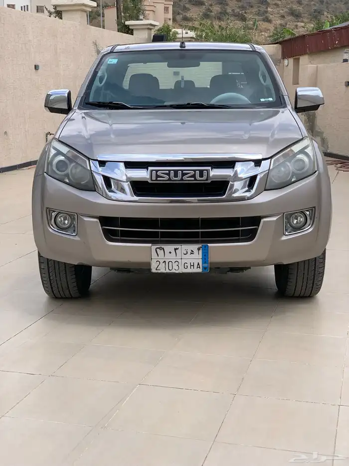 ايسوزو ديماكس 0