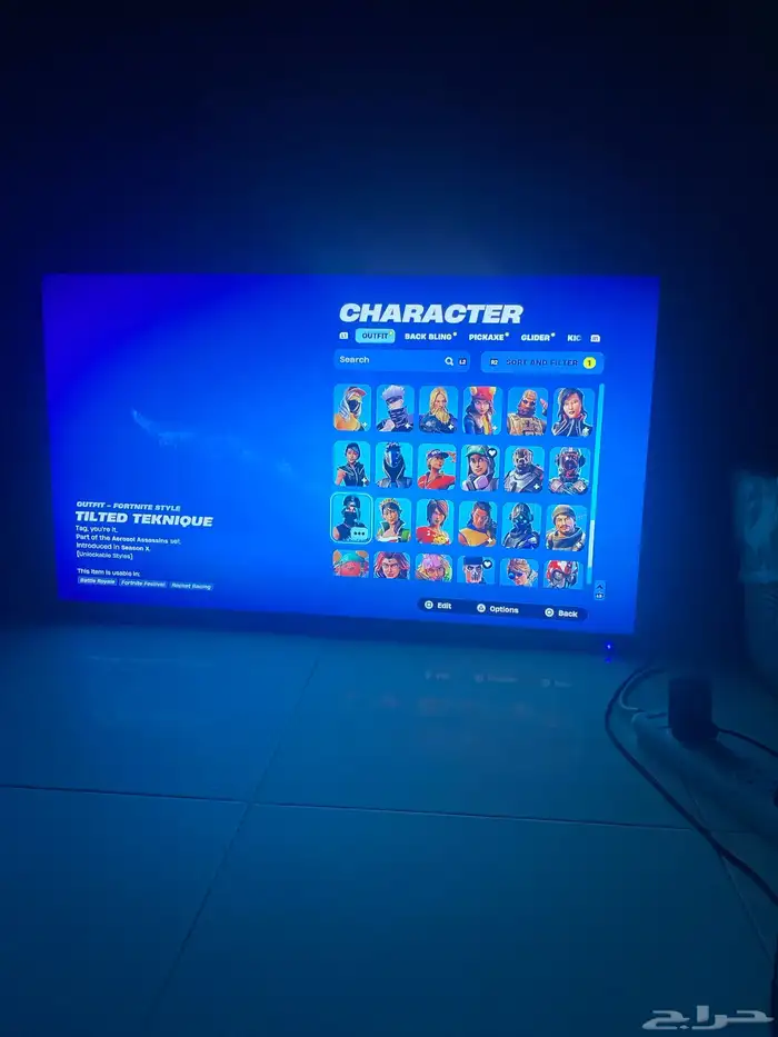 حساب فورت نايت للبيع اكس نعناع النادر و 101 سكن وطور زومبي 3