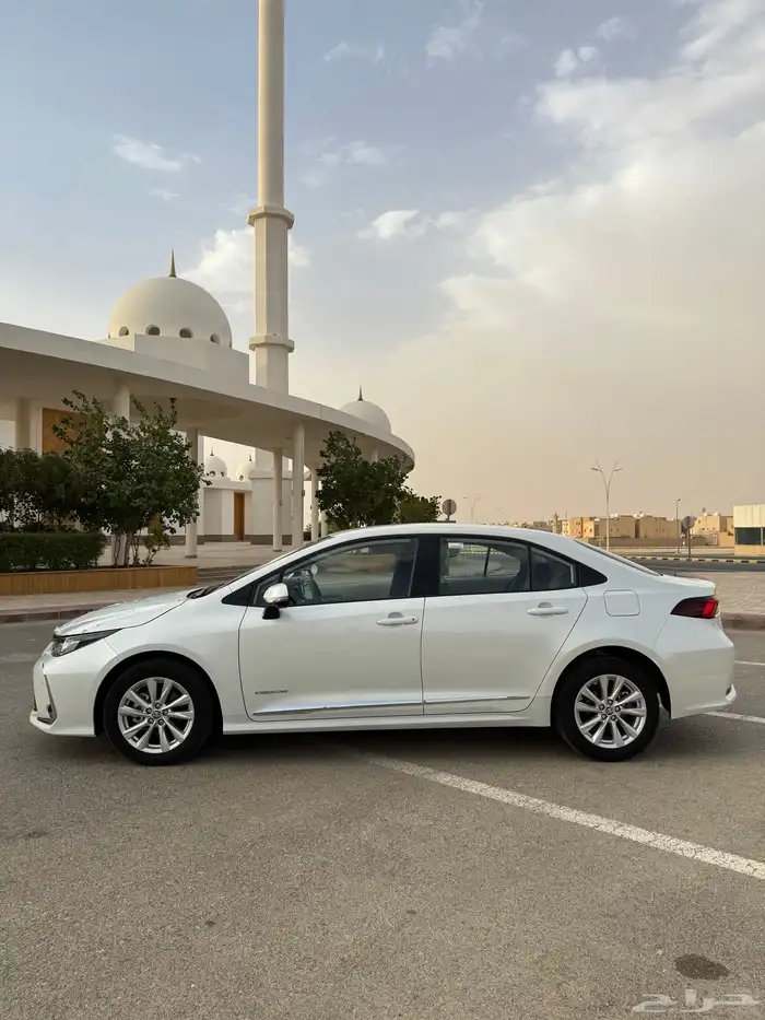 كورولا 2024 XLi مطور مكينه 2000 24