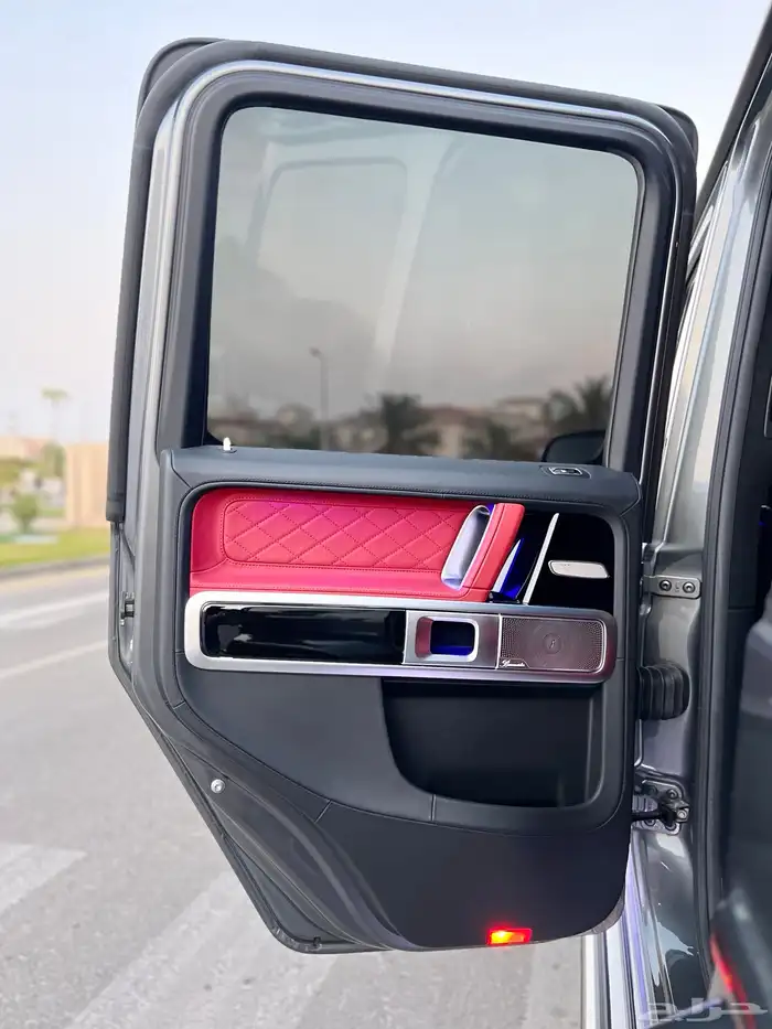 جي كلاس G63 سلفر بكج 2020 جفالي مالك اول سعودي وكالة 32