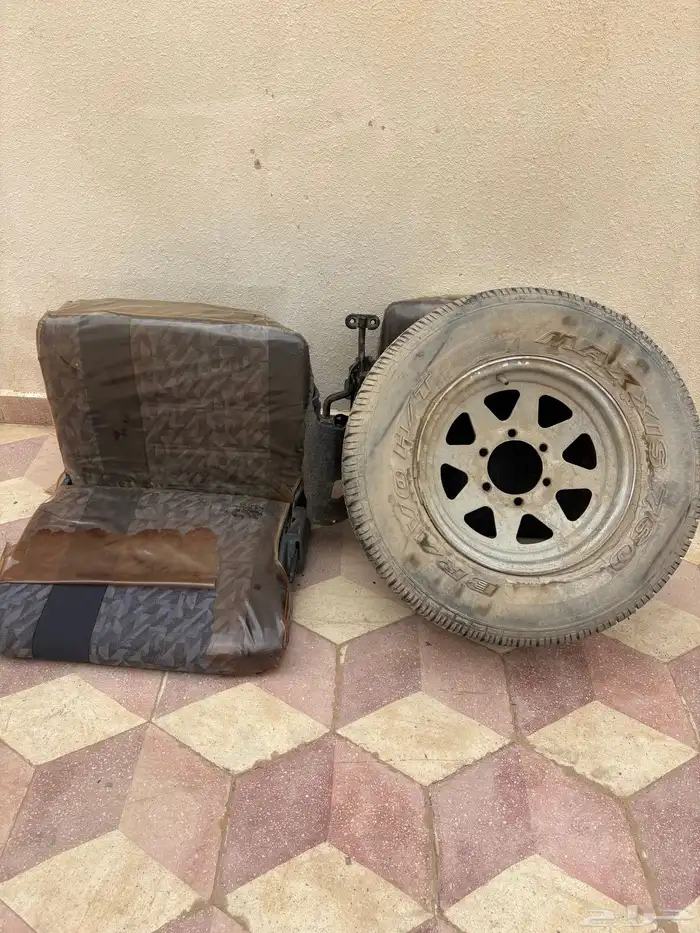 كفر وجنط جيب نيسان ومراتب 0