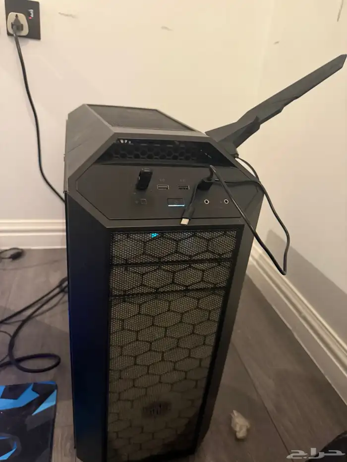 Ryzen 7 3700X   RTX 3070 Ti   32GB   1.5TB SSD   8TB HDD 0