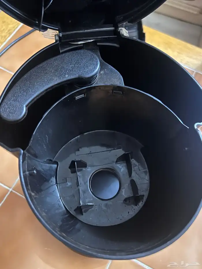 مكينة قهوة PHILIPS سليمة 88 4