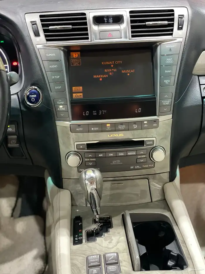 لكزس 2010 هايبرد LS 600 HL 11