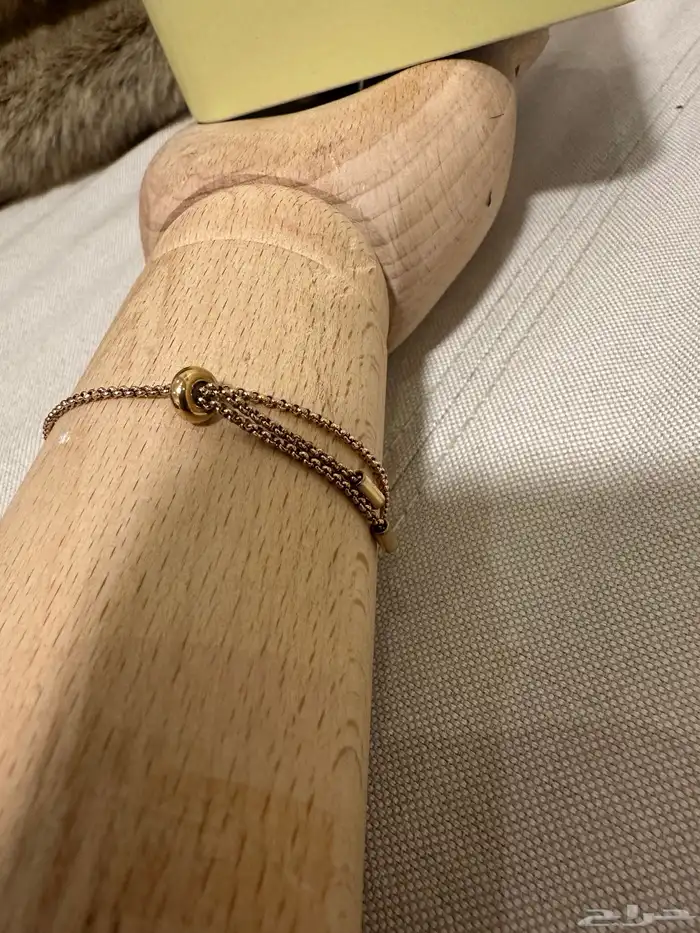 سلسال و أساور جس و فوسيل و ام كي 32