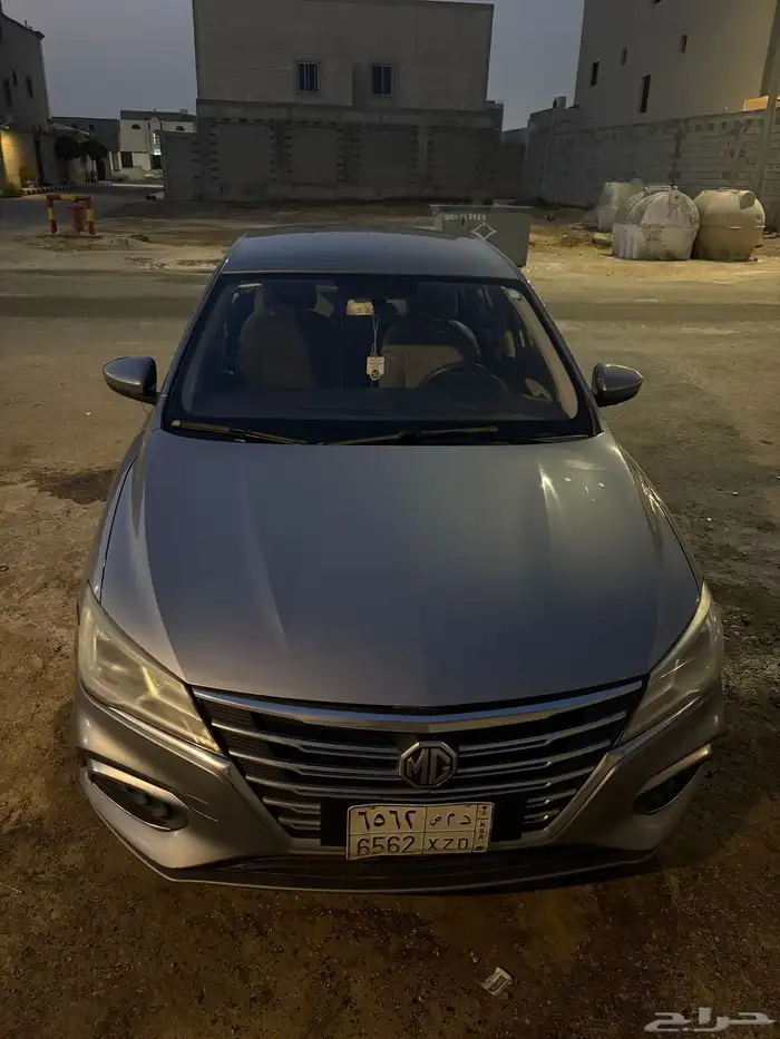 سياره mg5 2020 1