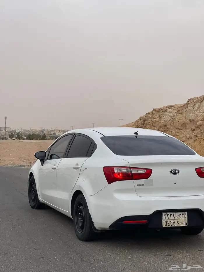للبيع كياء 2013 ريو 7
