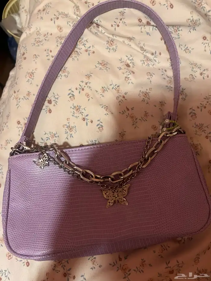 شنطة كتف ويد نسائية بناتيه لون بنفسجي فاتح نضيفه 0