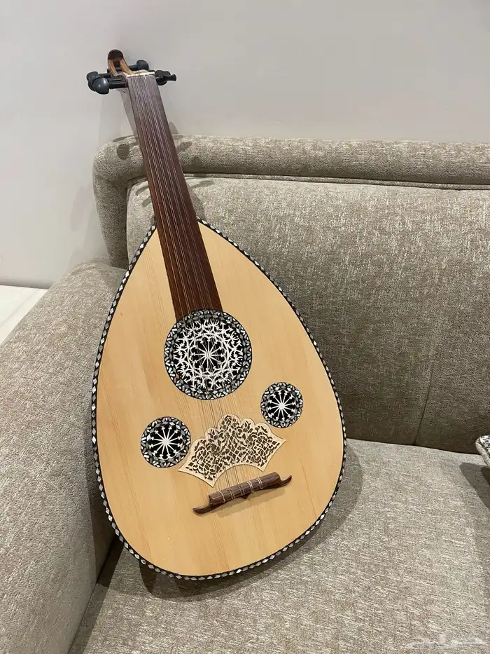 عود موسيقى 1