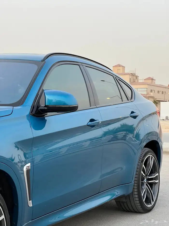 بي ام دبليو X6M 2018 11