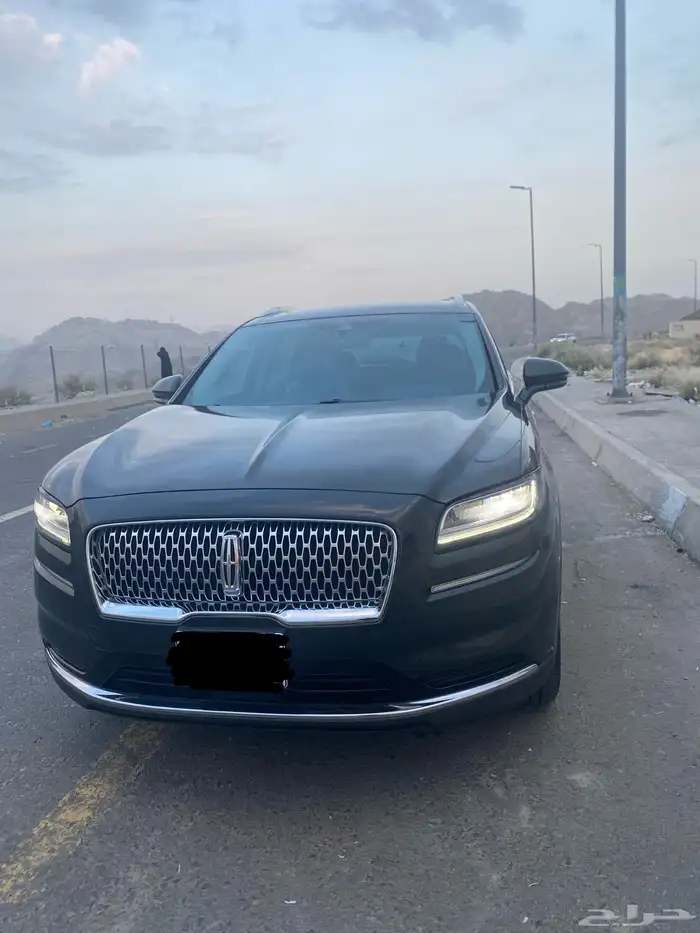 لينكون نوتيلوس زيتي 10