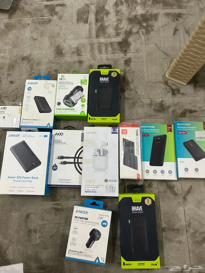 شواحن واكسسوارات بطاريات انكر و قوي جوي 9