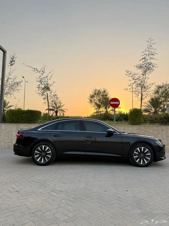 اودي A6 2021 سعودي وارد ساماكو استخدام شخصي 9