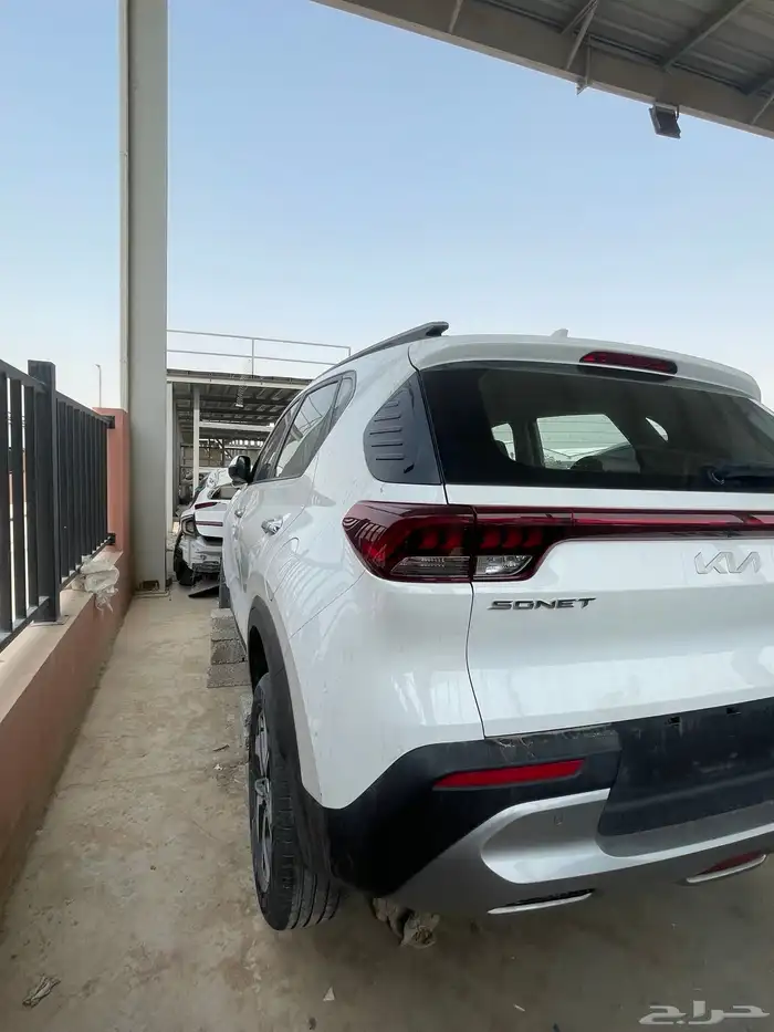 قطع غيار تشليح كيا سونيت 2023 0