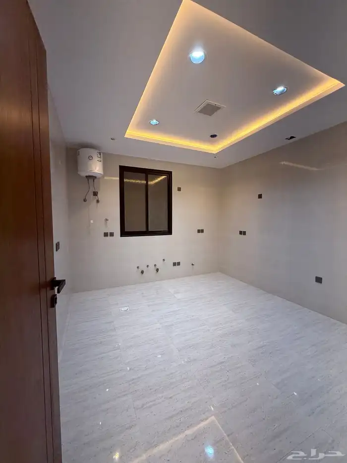 للبيع شقق علويه وشقق ارضيه ف ابها المحاله ب 500 الف 27