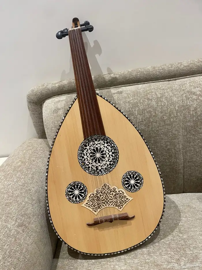 عود موسيقى 0